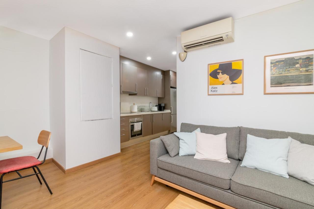 El Born Design Apartments บาร์เซโลนา ภายนอก รูปภาพ