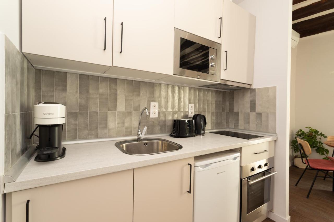 El Born Design Apartments บาร์เซโลนา ภายนอก รูปภาพ