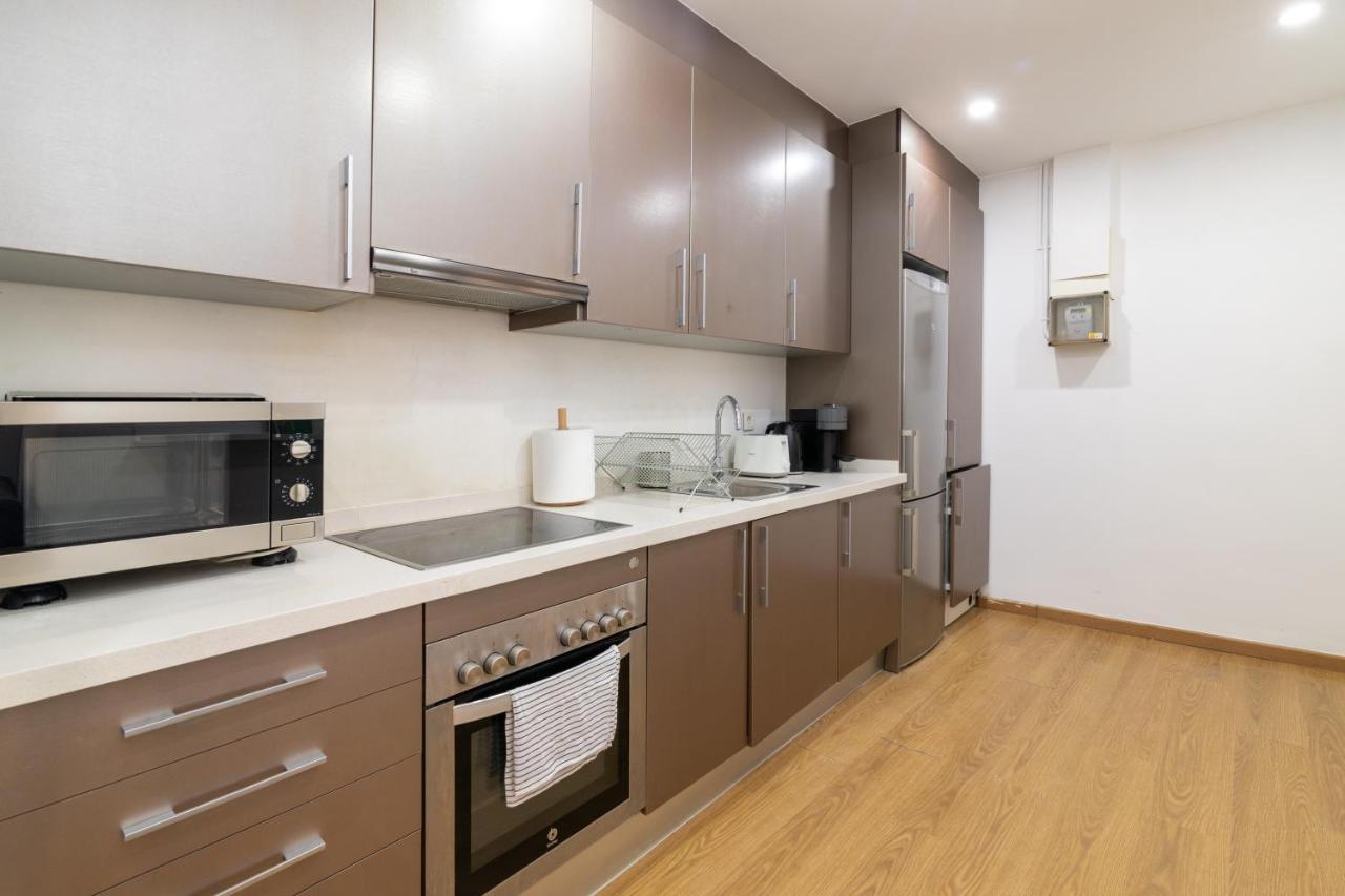 El Born Design Apartments บาร์เซโลนา ภายนอก รูปภาพ