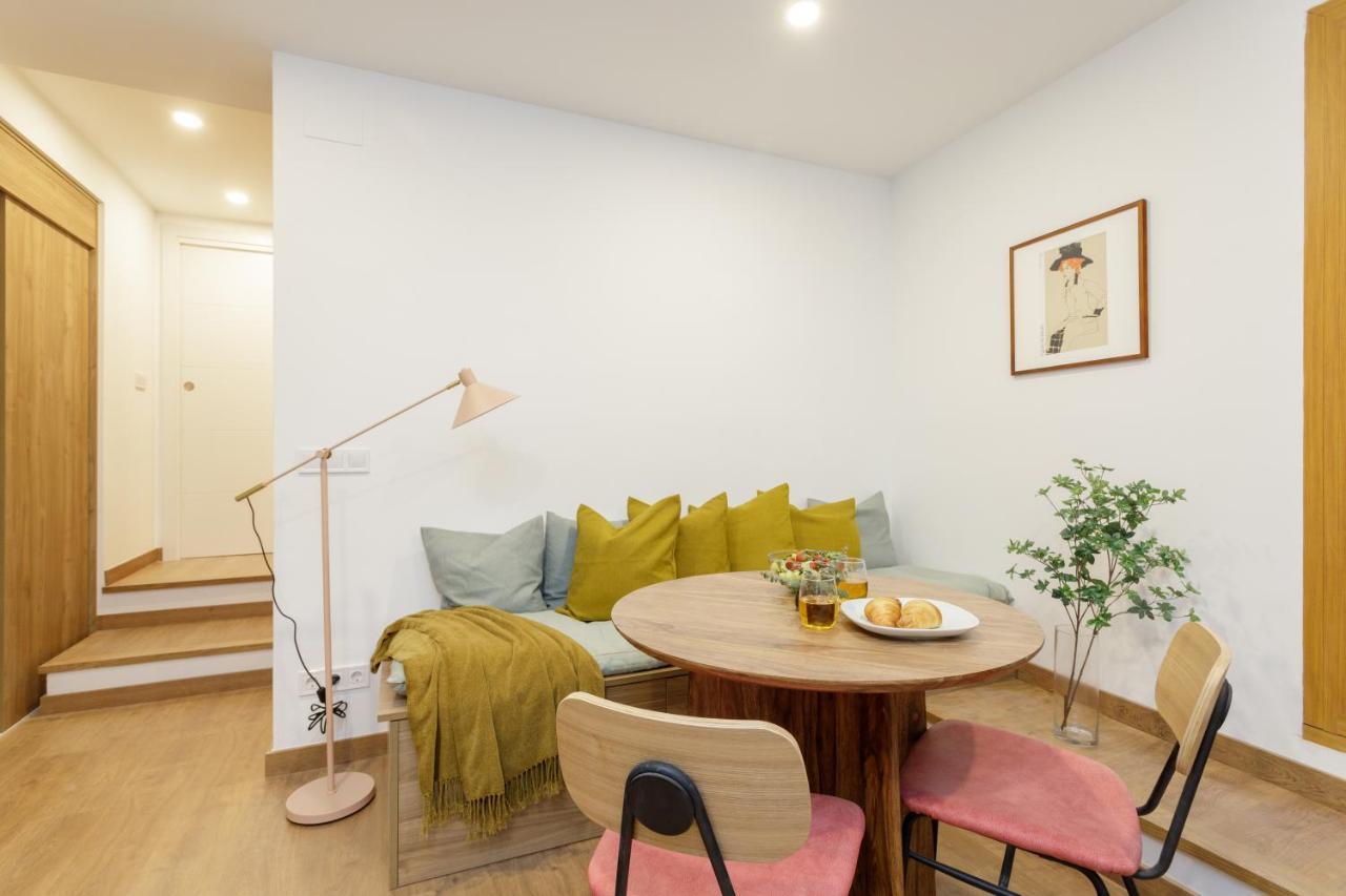 El Born Design Apartments บาร์เซโลนา ภายนอก รูปภาพ
