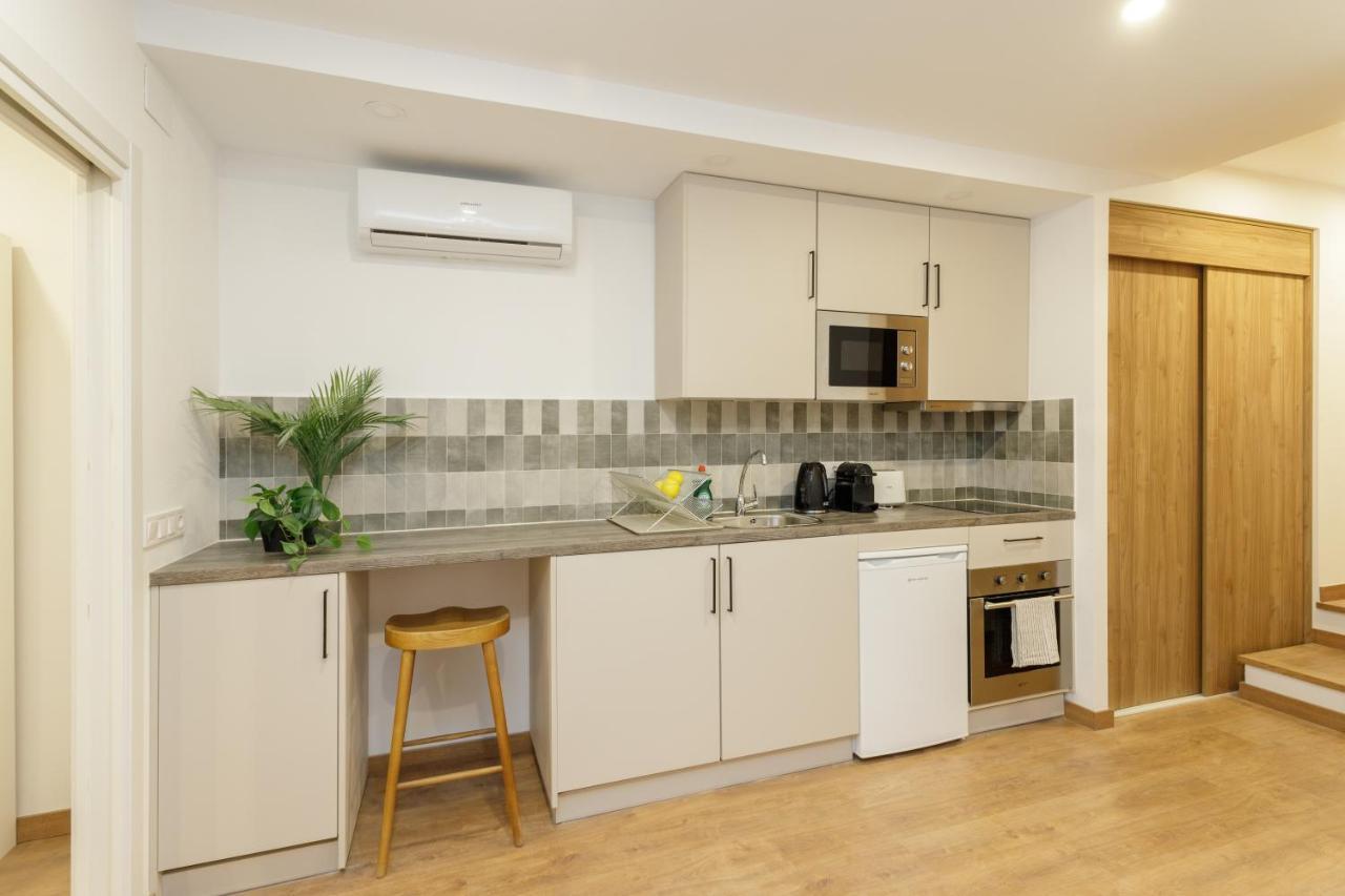 El Born Design Apartments บาร์เซโลนา ภายนอก รูปภาพ