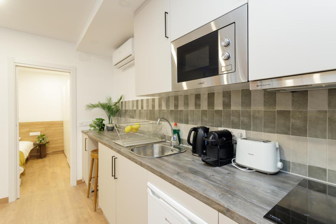 El Born Design Apartments บาร์เซโลนา ภายนอก รูปภาพ