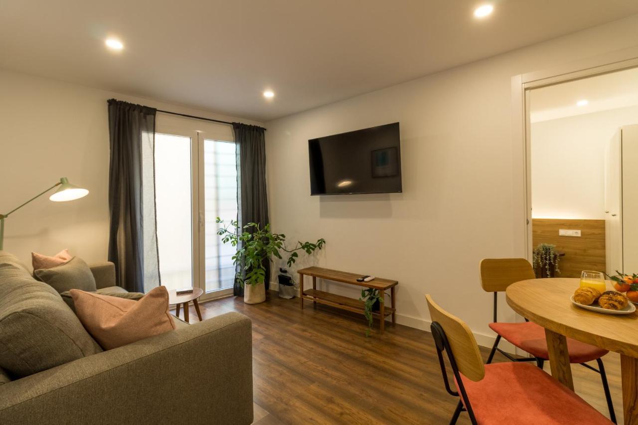 El Born Design Apartments บาร์เซโลนา ภายนอก รูปภาพ