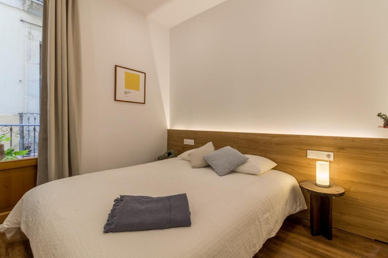 El Born Design Apartments บาร์เซโลนา ภายนอก รูปภาพ