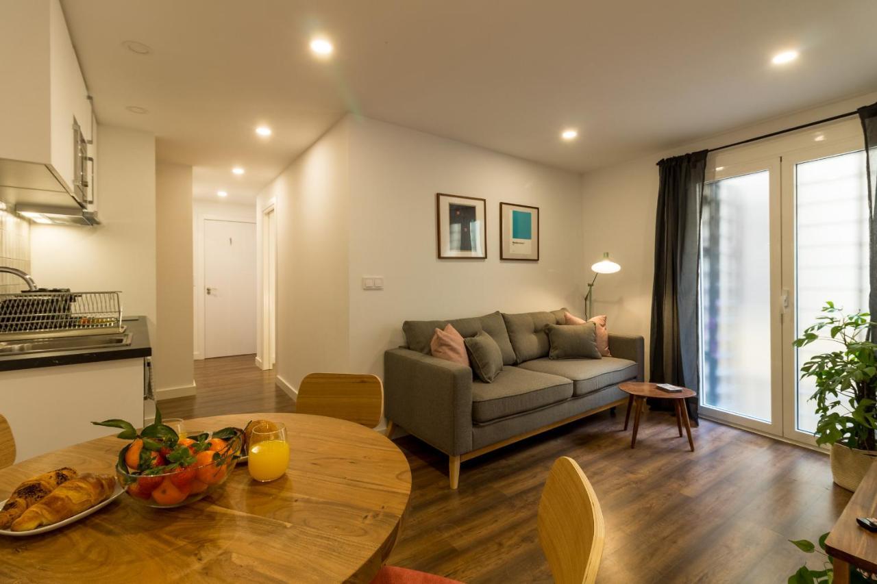 El Born Design Apartments บาร์เซโลนา ภายนอก รูปภาพ